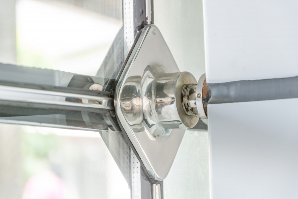 locks hinges and handles fitting